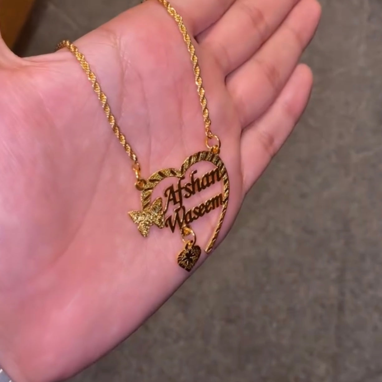 Customize Heart Hanging Necklace